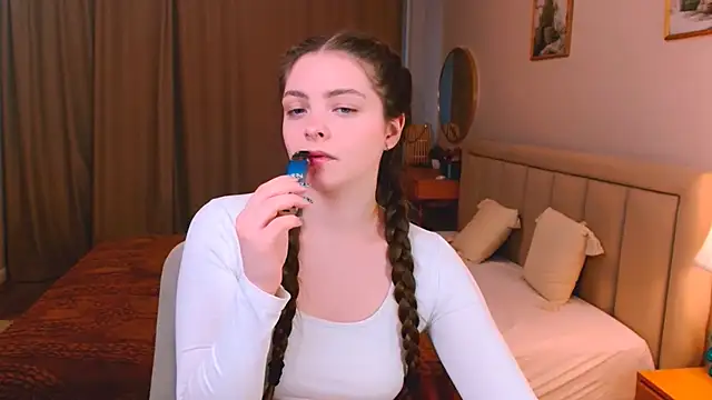 marshmallowee online show from 03.24.26