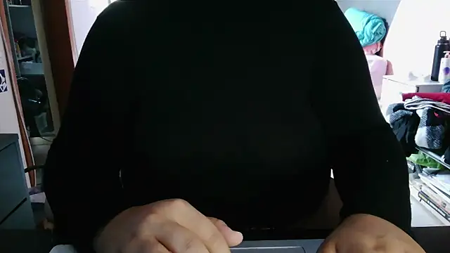nicolebiancardi5 online show from 05.15.26