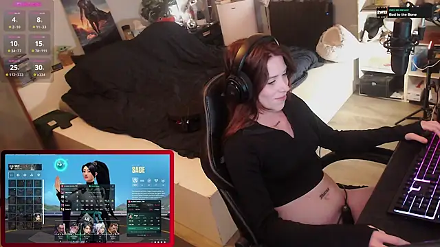 Snapshot of Horny_Makima chatting on 11.07.25 Horny Makima online show from 11.07.25