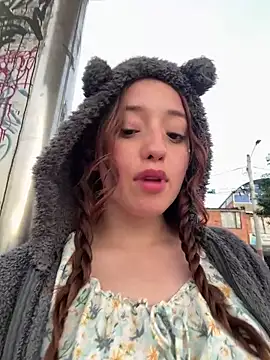 Baby  Otaku online show from 11.21.25