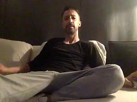 who am i x404 online show from 01.18.26