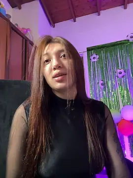 Snapshot of Mia__Gray chatting on 06.24.26 Mia Gray online show from 06.24.26