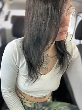 MeekyRich online show from 10.22.25