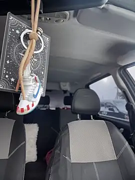 MeekyRich online show from 03.12.26