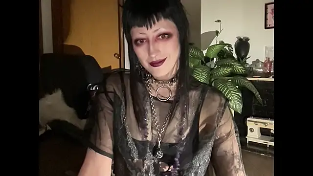 ELENA UMBRA online show from 12.03.25