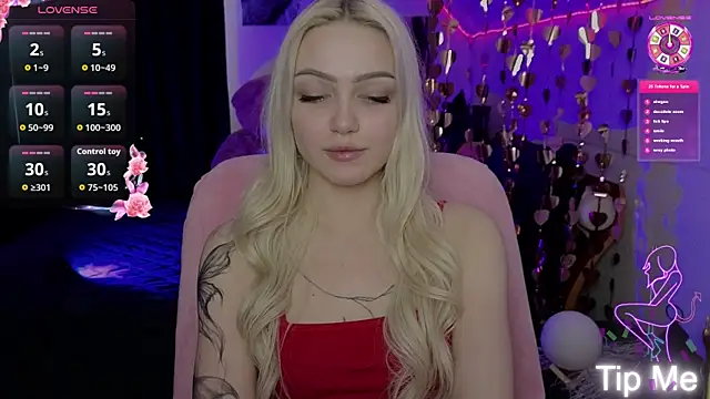 LinaLirian online show from 04.16.26