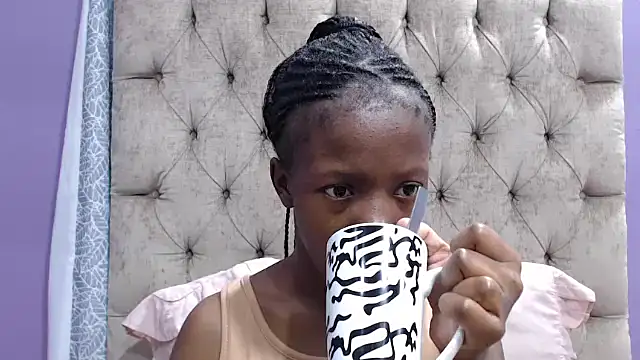 sexykea2002x online show from 10.23.25