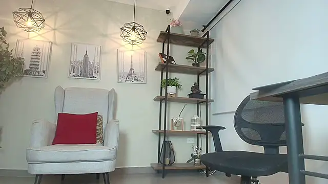  Victoria Collins online show from 03.17.26