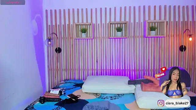 ciara blake online show from 04.24.26