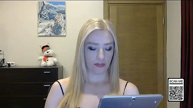 Wild Silk Desire online show from 11.14.25