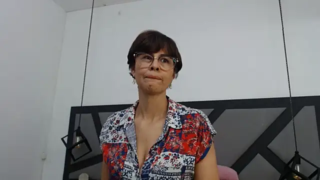 amanda ramirez online show from 06.30.26