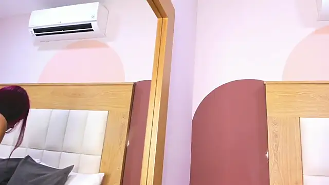 ZoeMorris online show from 10.02.25