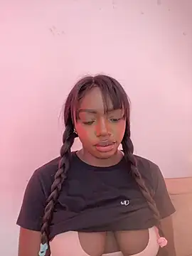 alissradiante1 online show from 04.23.26