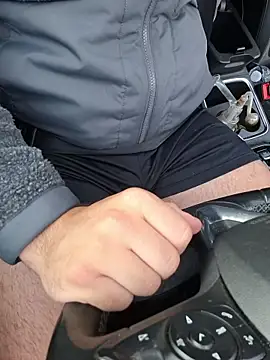 Snapshot of CloudyMuscleBeefy chatting on 10.23.25 CloudyMuscleBeefy online show from 10.23.25