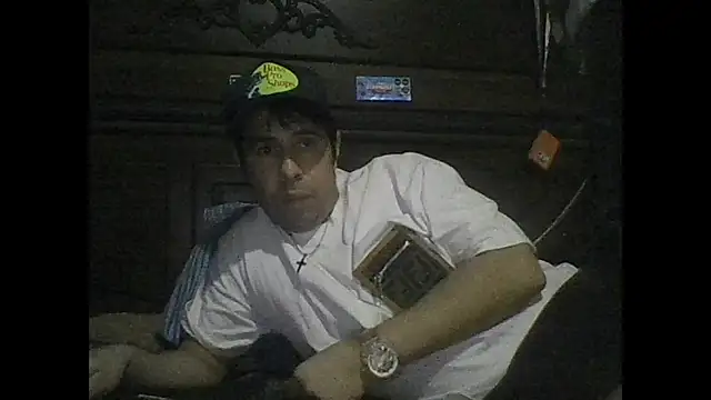 Snapshot of Gc-g chatting on 11.02.25 Gc-g online show from 11.02.25