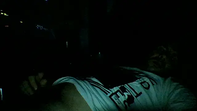 Snapshot of Gc-g chatting on 11.08.25 Gc-g online show from 11.08.25