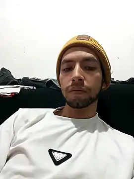 Snapshot of carlos69ho chatting on 11.12.25 carlos69ho online show from 11.12.25