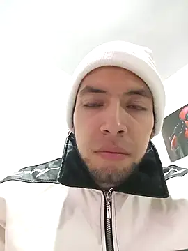 Snapshot of carlos69ho chatting on 11.13.25 carlos69ho online show from 11.13.25