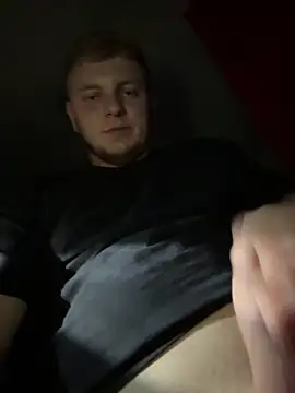 FriendsHouse online show from 11.02.25