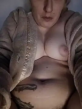 h4cMorganaEvelynn online show from 04.24.26