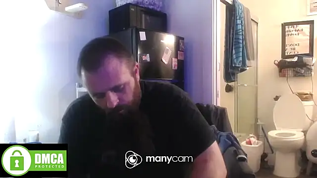 Snapshot of Thumper_ss chatting on 10.04.25 Thumper ss online show from 10.04.25