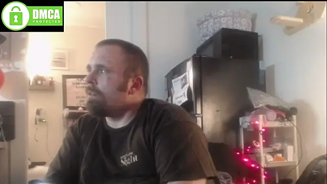 Snapshot of Thumper_ss chatting on 11.13.25 Thumper ss online show from 11.13.25