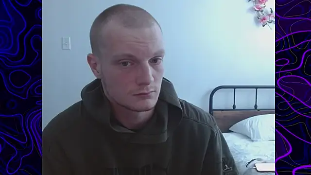 Snapshot of lustylyndon chatting on 03.22.25 lustylyndon online show from 03.22.25