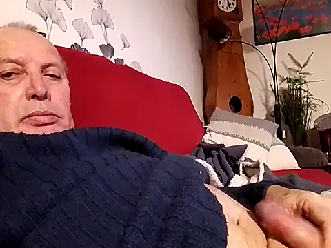 Vince072 online show from 01.13.26