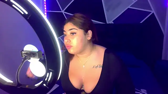 Snapshot of jazminslut chatting on 05.03.26 jazminslut online show from 05.03.26