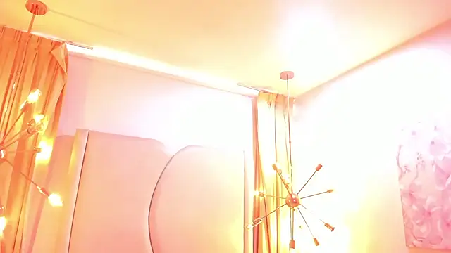 Snapshot of Anittatoro_ chatting on 11.09.25 Anittatoro online show from 11.09.25