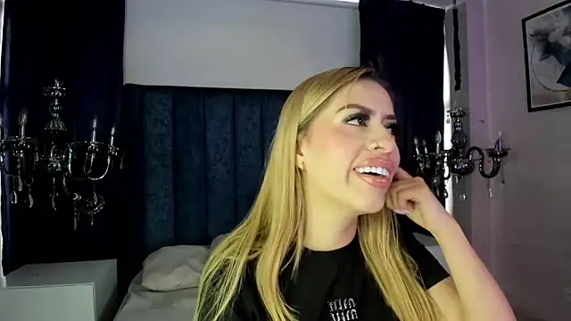 Anittatoro  online show from 11.12.25