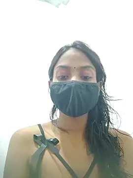 Snapshot of Riya_R24 chatting on 10.03.25 Riya R24 online show from 10.03.25