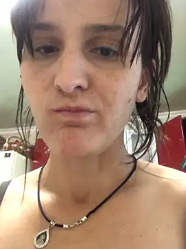 Snapshot of NikaSwan2831 chatting on 10.02.25 NikaSwan2831 online show from 10.02.25