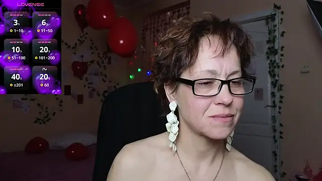 Snapshot of Ronda_Roni chatting on 02.14.26 Ronda Roni online show from 02.14.26