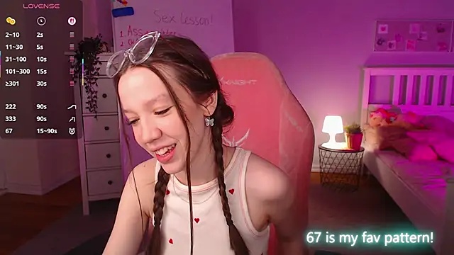 Shriya Sarann online show from 11.08.25