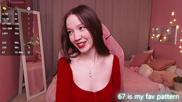 Shriya Sarann online show from 02.14.26