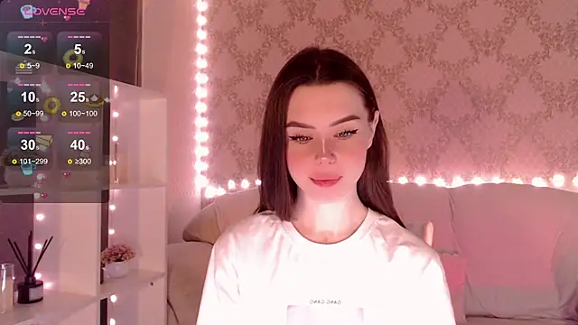 Snapshot of HolyMiax chatting on 10.22.25 HolyMiax online show from 10.22.25