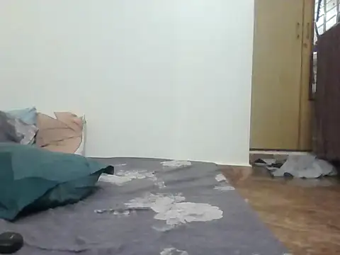 Snapshot of Matt6102 chatting on 11.16.25 Matt6102 online show from 11.16.25