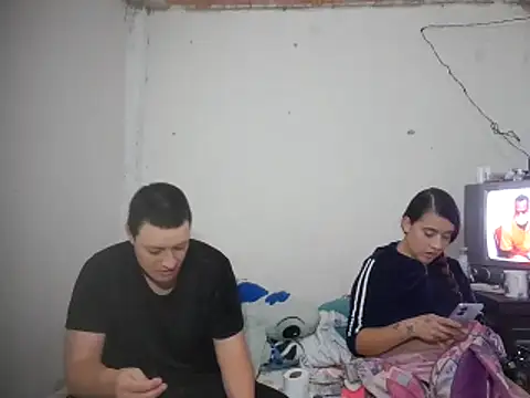 Snapshot of twodoo chatting on 05.23.26 twodoo online show from 05.23.26