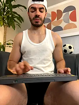 AxelThompson  online show from 11.27.25