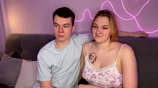 julielourens online show from 10.12.25