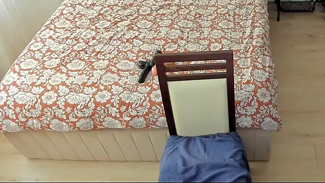 Squirt Kimm online show from 04.16.26