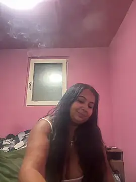 Snapshot of Melissa10 chatting on 10.31.25 Melissa10 online show from 10.31.25