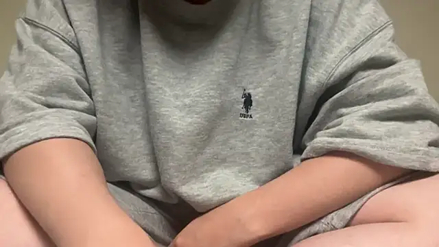 Yuta20002 online show from 10.20.25