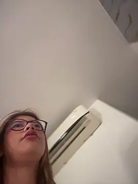 sara calderon online show from 02.15.26