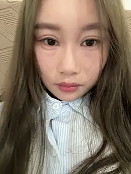 uulove521 online show from 10.25.25