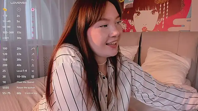 Snapshot of Ash_Hasmy chatting on 10.07.25 Ash Hasmy online show from 10.07.25