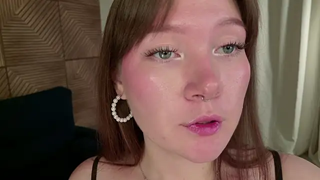 Ash Hasmy online show from 12.20.25