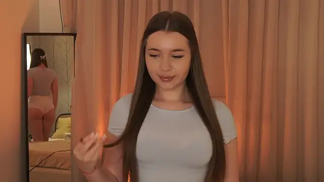 LiaGotti online show from 10.20.25