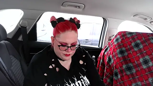 Kinky Witch online show from 02.27.26